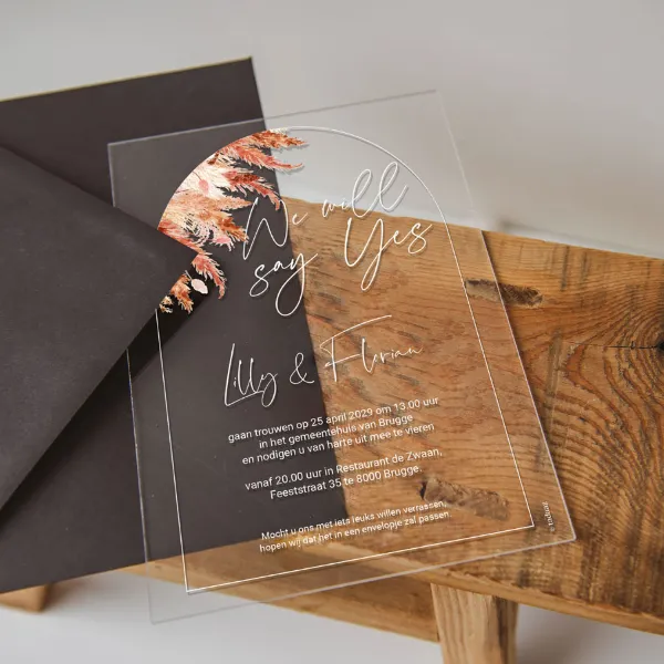 Acryl trouwkaart met stolp en droogbloemen - Trouwen (proefdruk)