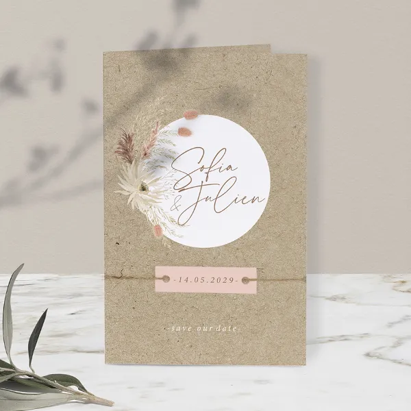 Pocketfold trouwkaart kraft met droogbloemen - Trouwen (proefdruk)