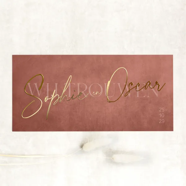 Roodbruine trouwkaart met namen in foliedruk - Trouwen (proefdruk)