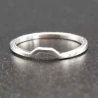 Auxilium - Basis Stapelbare Zilveren Ring