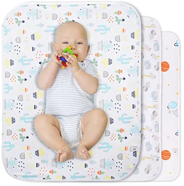 Waterdicht en Draagbaar Aankleedkussen voor Baby's - 3 Stuks, Wasbaar en Herbruikbaar, Ideaal voor Reizen