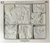 11-delige Babygeschenksetje met alles voor een pasgeboren baby - Wit - Maat 0-3 maanden