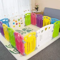 Baby Box Looprooster - Veilig Afsluitrooster voor Kinderen met Speelbord en Deur - 14 Paneelen van Kunststof