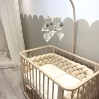 BabyRace - Co sleeper ledikant naturel inclusief vlechtbumper