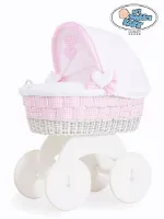 Babynest met versteviging- Opknoping hartjes donkerroze geruit