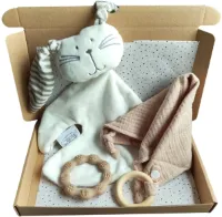 Babypakket konijn ecru - kraam cadeau - collega - felicitatie - familie - Babypakket- baby - kraam cadeau - collega - felicitatie - familie - babyshower - luierfuif - kraamschudden - geboortefeest - k
