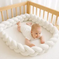 Mogi Products- Gevlochten baby bed bumper-(3 meter)- Boxomrander-Hoofdbeschermer- Bedomrander - Bed bumper-