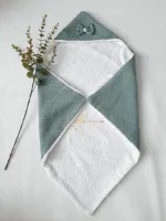 Omslagdoek | Comfykids | Oudgroen | Wafelkatoen | Badstof | Comfortabel | Uniek | Zacht