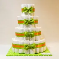 Pampertaart - luiertaart - neutraal - 4 laags basis - groen - 104 luiers maat 3