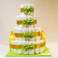 Pampertaart - luiertaart - neutraal - 4 laags - groen - Zwitsal 98 luiers maat 3