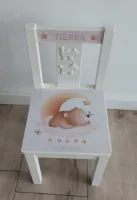 Stoeltje met naam beertje op wolk