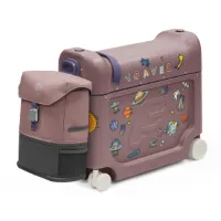Stokke JetKids Reispakket, Hazy Lilac - Inclusief BedBox Ride-On Koffer en Rugzak - Het Beste voor Kinderen van 2-7 Jaar (Tot 35 kg)