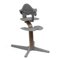 Stokke Nomi stoel (walnoot/grijs) met babyset (grijs) - Stimuleert actief zitten en biedt ondersteuning als je baby leert zitten - Kan tot 150 kg dragen