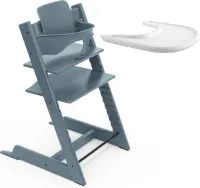 Stokke Tripp Trapp kinderstoel (Fjordblauw) met Stokke dienblad (wit) - Incl. Tripp Trapp stoel, babyset 2 voor kinderen van 6-36 maanden en dienblad - Verstelbaar, ergonomisch en gemakkelijk schoon