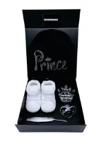 kraamcadeau jongen - hoge babysneakers - mutsje - babyshower - kan ook rechtstreeks als cadeau worden verstuurd
