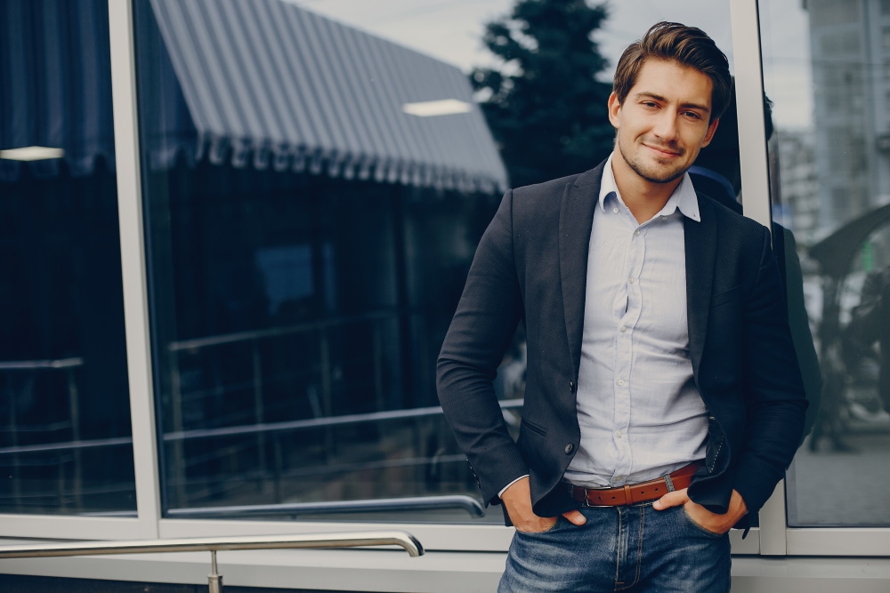 Rondsel Appal Vervelend Smart casual dresscode voor mannen: Voorbeelden & tips